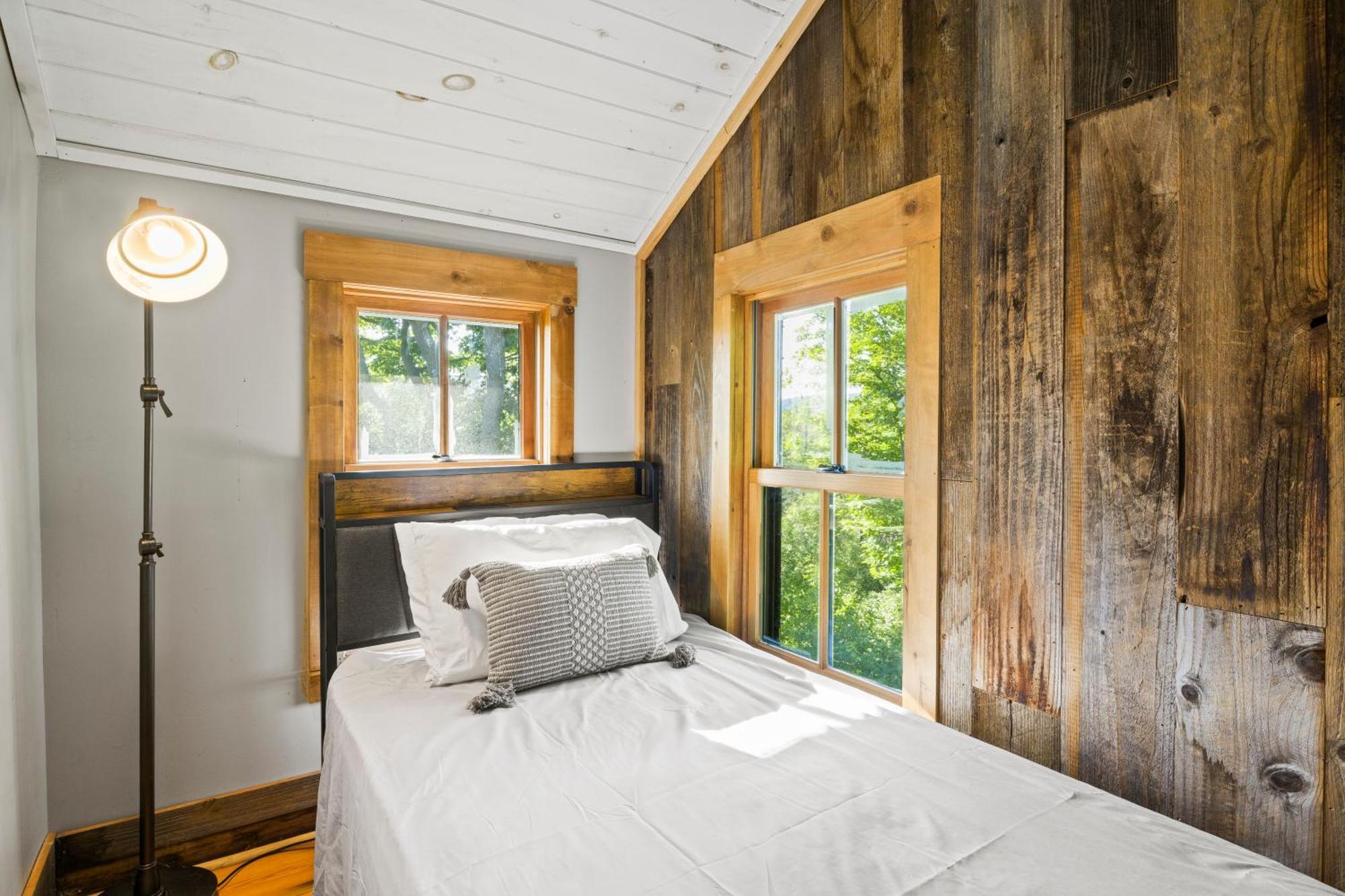 Cozy Two Bedroom Home On Canandaigua Lake Rushville Exteriör bild